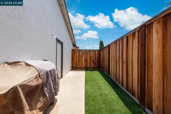1617 Greenridge Dr, Pittsburg, California 94565