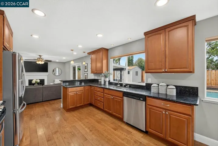 1617 Greenridge Dr, Pittsburg, California 94565