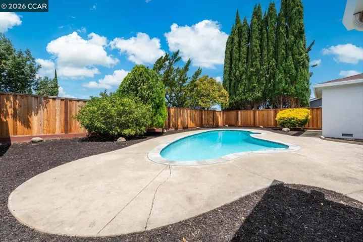 1617 Greenridge Dr, Pittsburg, California 94565