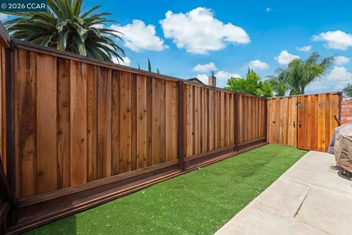 1617 Greenridge Dr, Pittsburg, California 94565