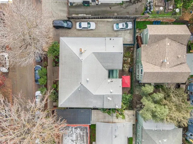95 Moss Ave, Oakland, California 94610