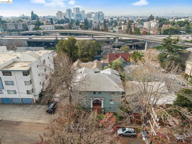 95 Moss Ave, Oakland, California 94610