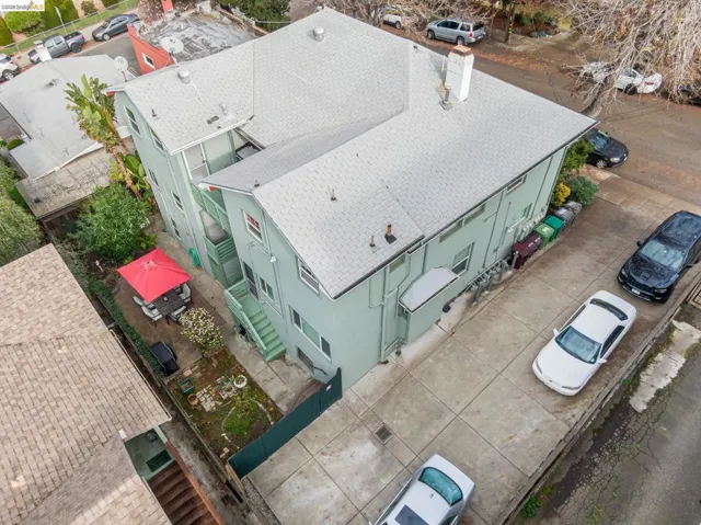 95 Moss Ave, Oakland, California 94610