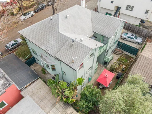 95 Moss Ave, Oakland, California 94610