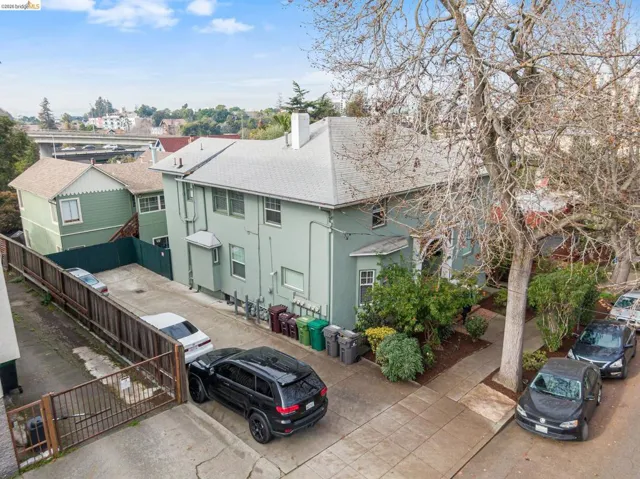 95 Moss Ave, Oakland, California 94610