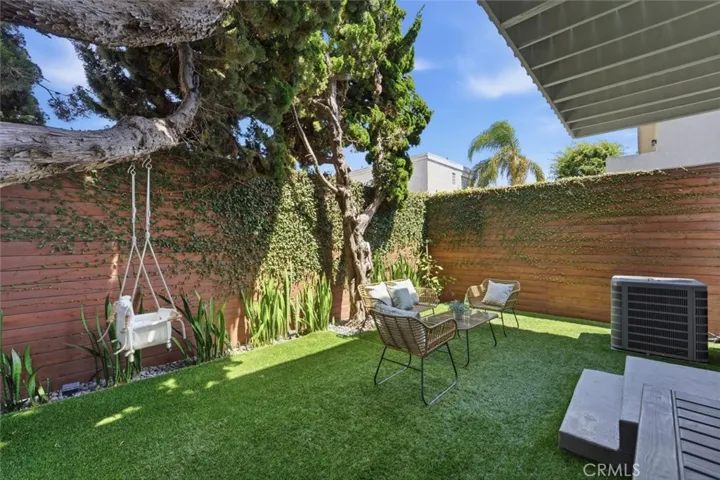 1610 Carver, Redondo Beach, California 90278