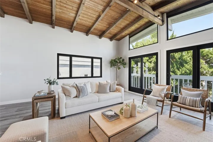 1610 Carver, Redondo Beach, California 90278