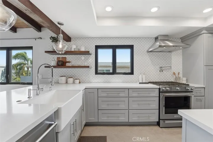 1610 Carver, Redondo Beach, California 90278