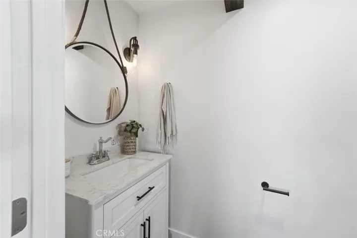 1610 Carver, Redondo Beach, California 90278