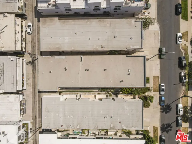 11733 Mayfield Avenue, Los Angeles, California 90049