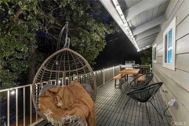 24649 Valle Drive, Crestline, California 92325