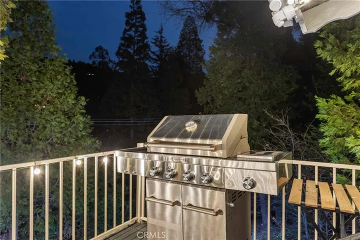 24649 Valle Drive, Crestline, California 92325