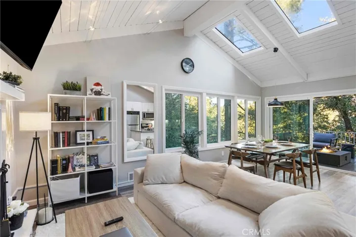 24649 Valle Drive, Crestline, California 92325
