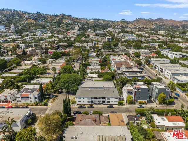 954 Havenhurst Drive, West Hollywood, California 90046