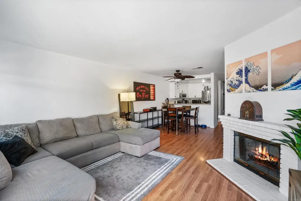 1465 E Lexington Ave