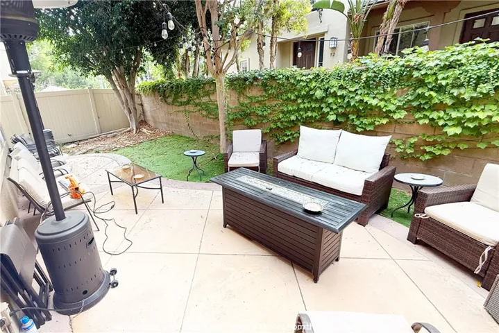10 Bolinas 20, Irvine, California 92602