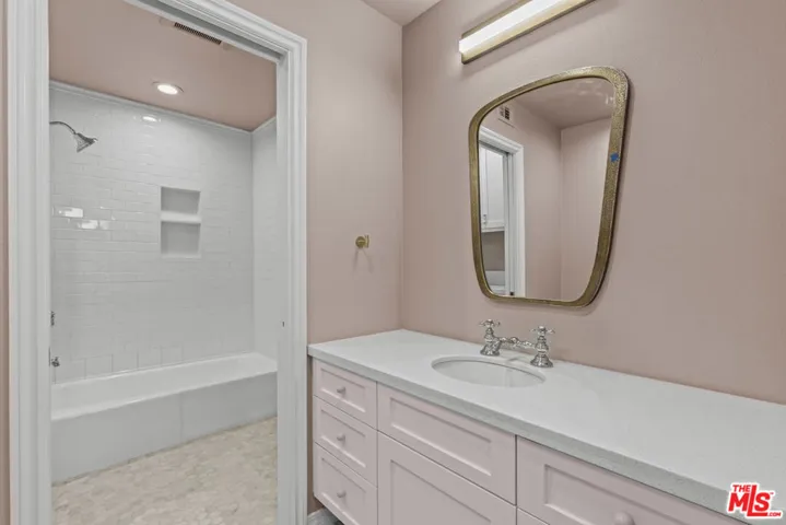 1314 Avenida De Cortez, Los Angeles, California 90272
