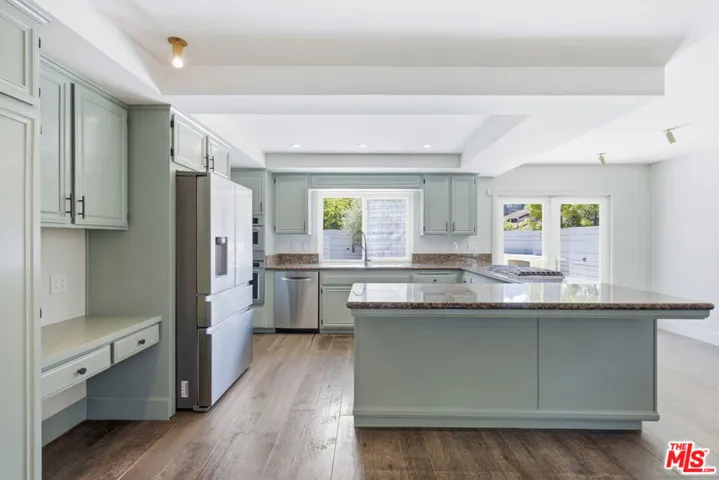 1314 Avenida De Cortez, Los Angeles, California 90272