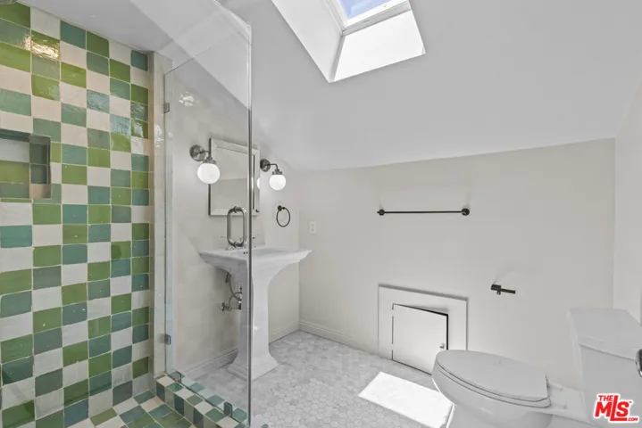 1314 Avenida De Cortez, Los Angeles, California 90272