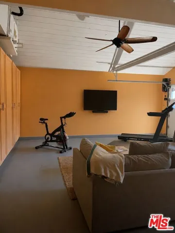 1314 Avenida De Cortez, Los Angeles, California 90272
