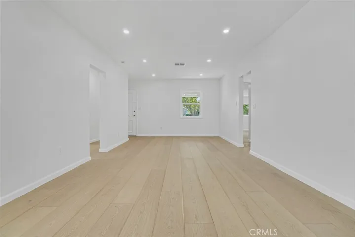 7337 Caldus Avenue, Van Nuys, California 91406
