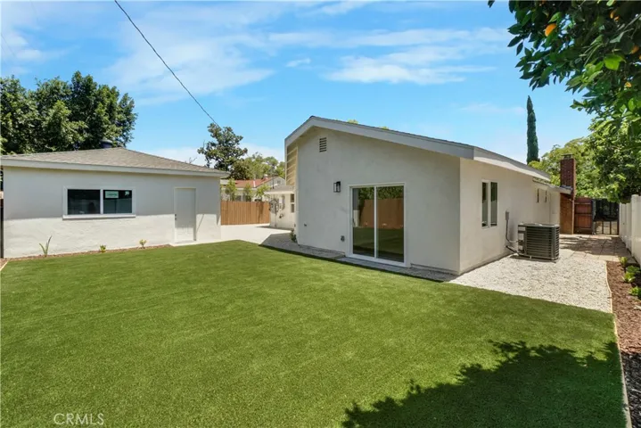 7337 Caldus Avenue, Van Nuys, California 91406