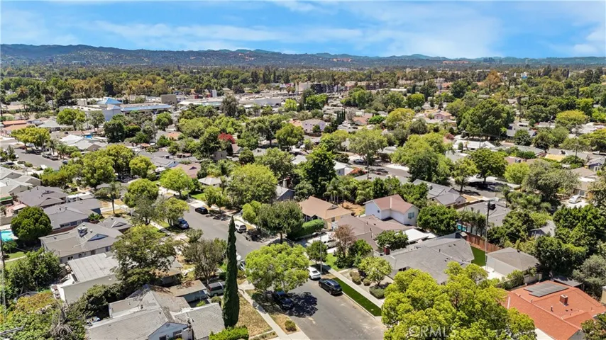 7337 Caldus Avenue, Van Nuys, California 91406