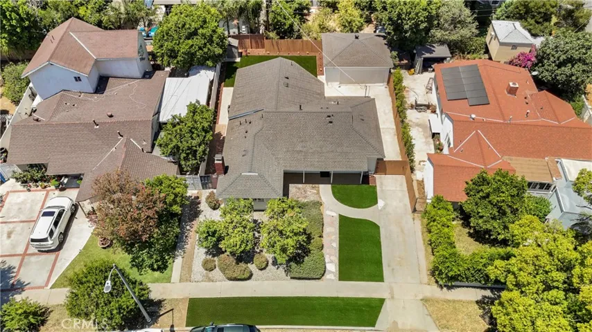 7337 Caldus Avenue, Van Nuys, California 91406