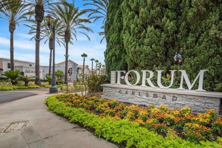 7922 Sitio Granado, Carlsbad, California 92009