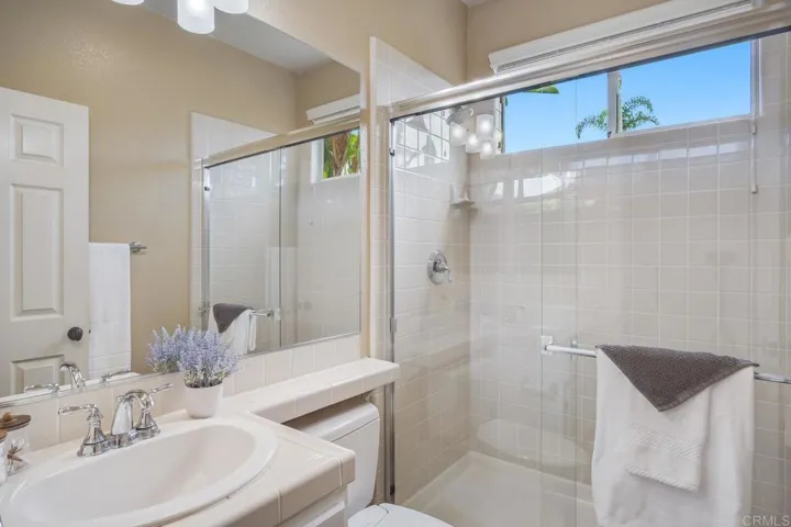7922 Sitio Granado, Carlsbad, California 92009