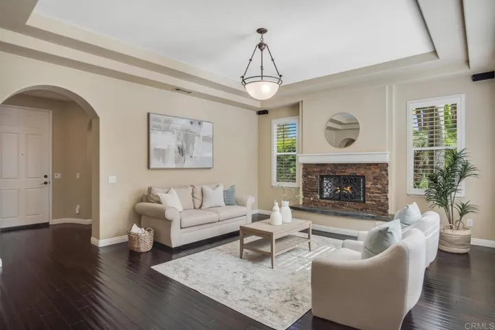 7922 Sitio Granado, Carlsbad, California 92009