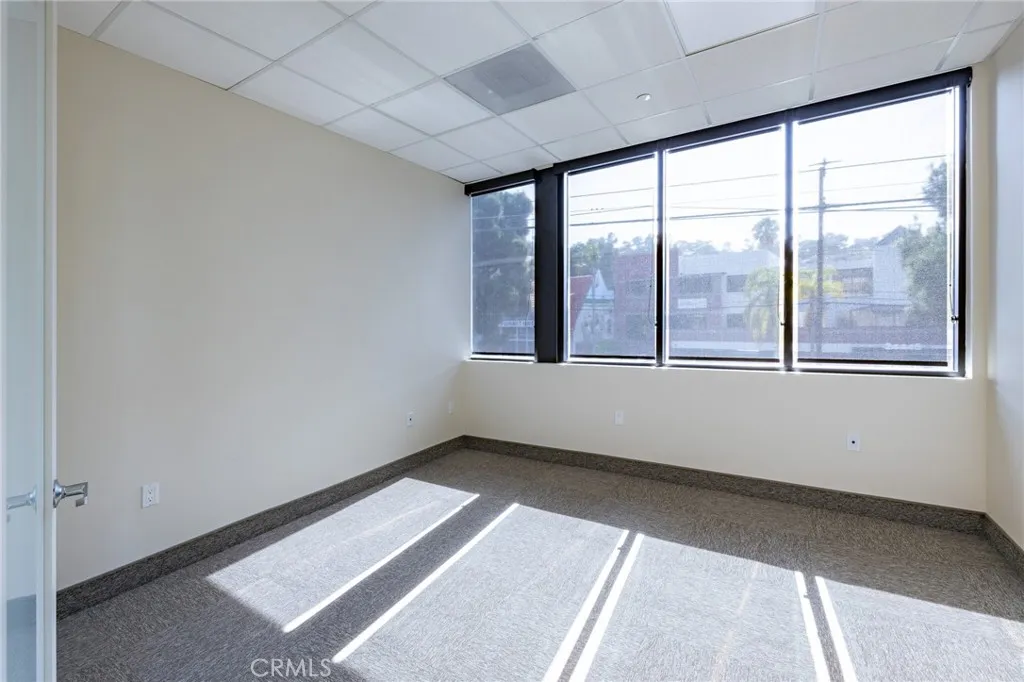 24444 Hawthorne 109, Torrance, California 90505 — photo 5