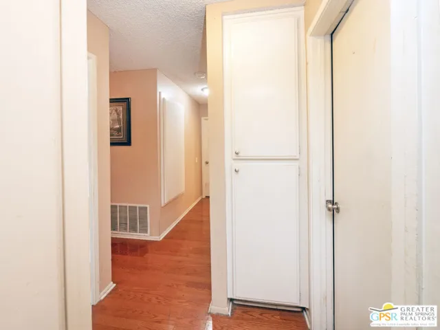 2466 N Orange Avenue, Rialto, California 92377