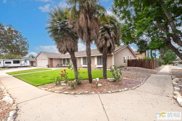 2466 N Orange Avenue, Rialto, California 92377