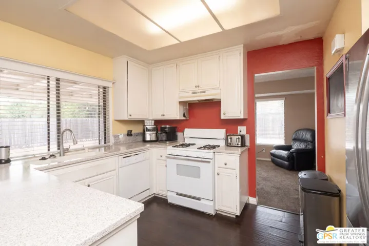 2466 N Orange Avenue, Rialto, California 92377