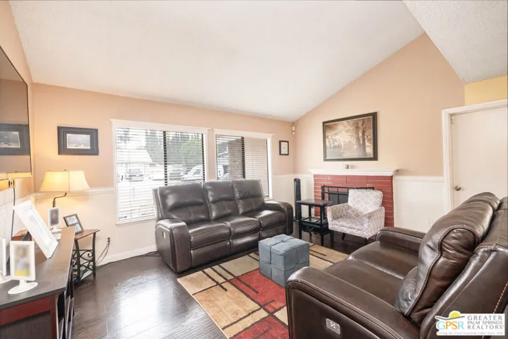 2466 N Orange Avenue, Rialto, California 92377