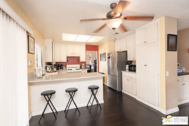 2466 N Orange Avenue, Rialto, California 92377