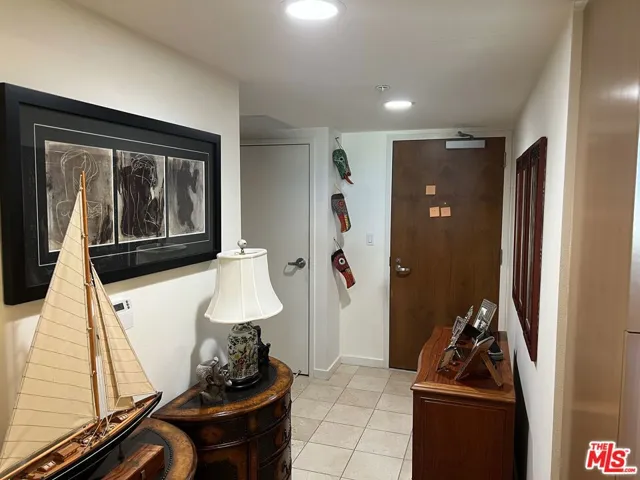 13700 Marina Pointe Drive 722, Marina Del Rey, California 90292