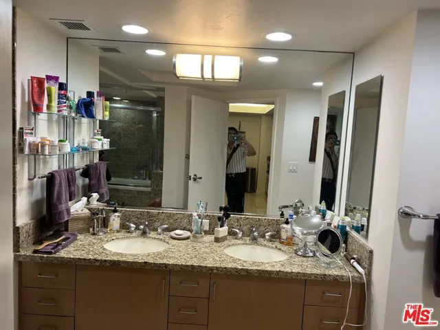 13700 Marina Pointe Drive 722, Marina Del Rey, California 90292