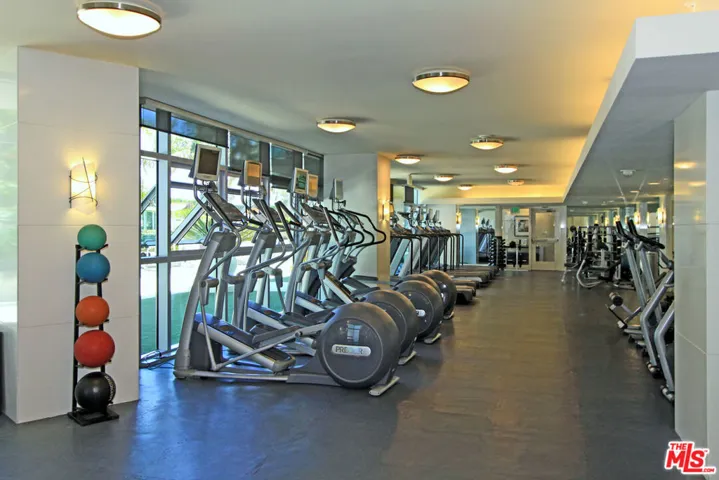 13700 Marina Pointe Drive 722, Marina Del Rey, California 90292