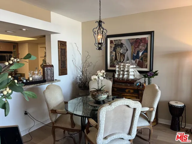 13700 Marina Pointe Drive 722, Marina Del Rey, California 90292