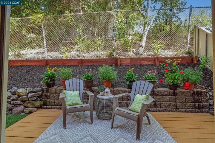 73 Brookwood Rd 33, Orinda, California 94563