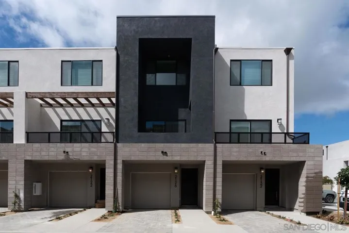 2126 Senita, San Diego, California 92154