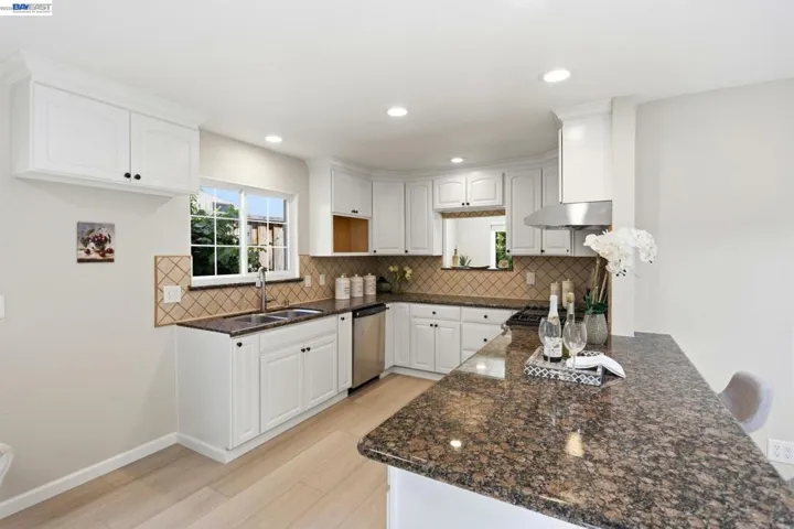 6563 Camden Ave, San Jose, California 95120