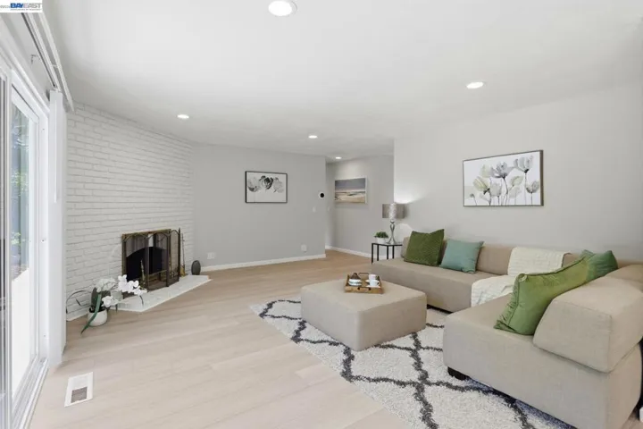 6563 Camden Ave, San Jose, California 95120