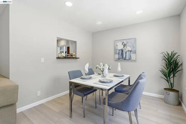 6563 Camden Ave, San Jose, California 95120