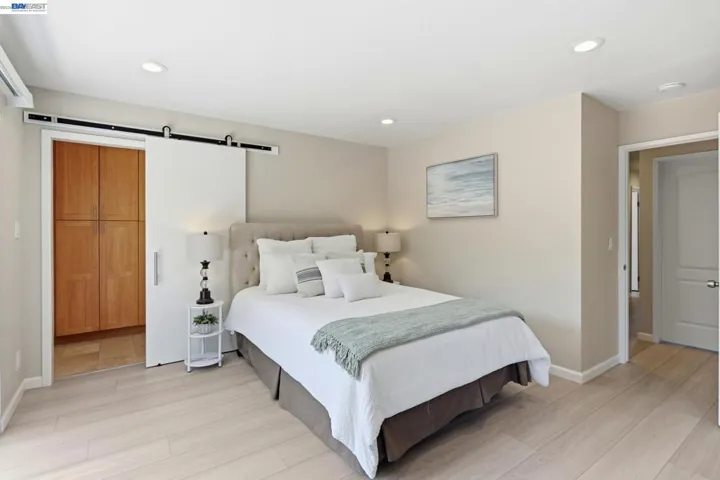 6563 Camden Ave, San Jose, California 95120