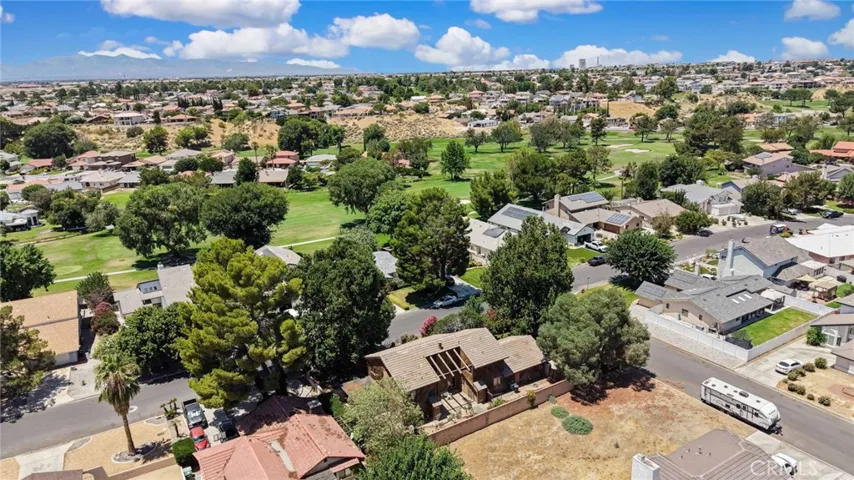 12915 Greensboro, Victorville, California 92395