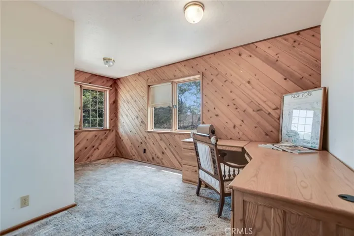12915 Greensboro, Victorville, California 92395