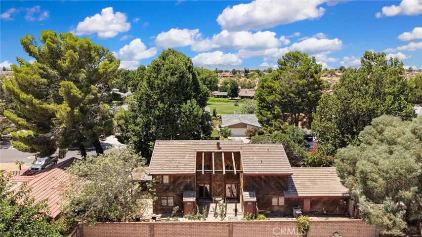 12915 Greensboro, Victorville, California 92395